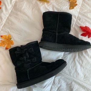 Girls Koolaburra by Uggs Black Boots Size 4
